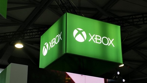 微软下一代Xbox代号Anaconda：性能比索尼PS5更强？