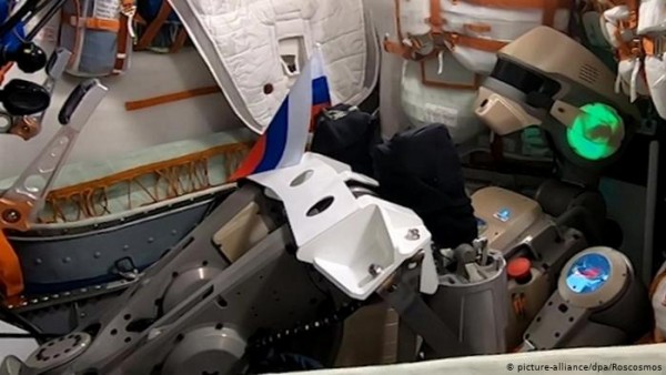 带着机器人的俄罗斯飞船 与国际空间站对接失败