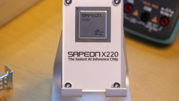 SK电讯自研AI芯片SAPEON X220将由台积电代工