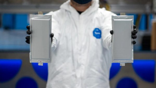 福特宝马2022年将联手研发与测试固态电池技术